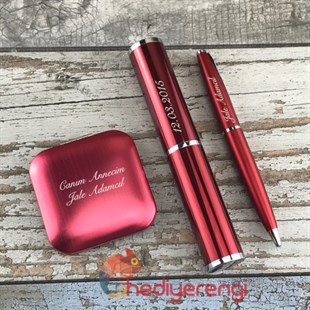 İsme Özel Kutulu Kırmızı Tükenmez Kalem ve Metal Pembe Ayna Seti