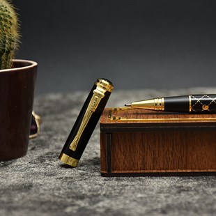 İsme Özel Premium Gold Baklava Desenli Roller Kalem ve Ahşap Kutu Seti