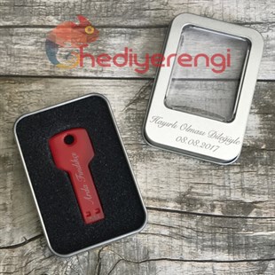 Kişiye Özel Anahtar Tasarımlı Metal Usb Bellek 8 Gb Kırmızı