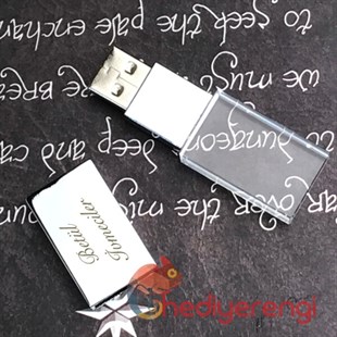 Kişiye Özel Gümüş Renkli Işıklı Metal Usb Bellek 8 GB
