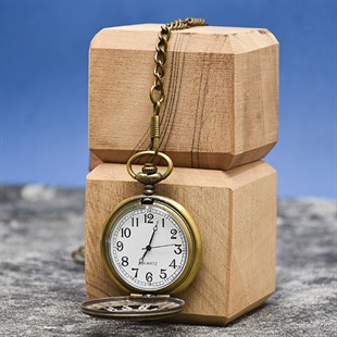 Premium Kabartma Tasarımlı Köstekli Saat - Tasarım Kutulu
