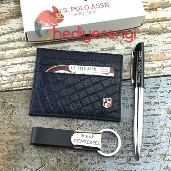 U.S. Polo Assn. Deri Kartlık İsme Özel Anahtarlık ve Kalem Seti PLCUZ7668